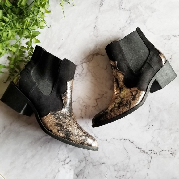 groove Shoes - Groove Footwear | Candice Metallic Chelsea Boots
